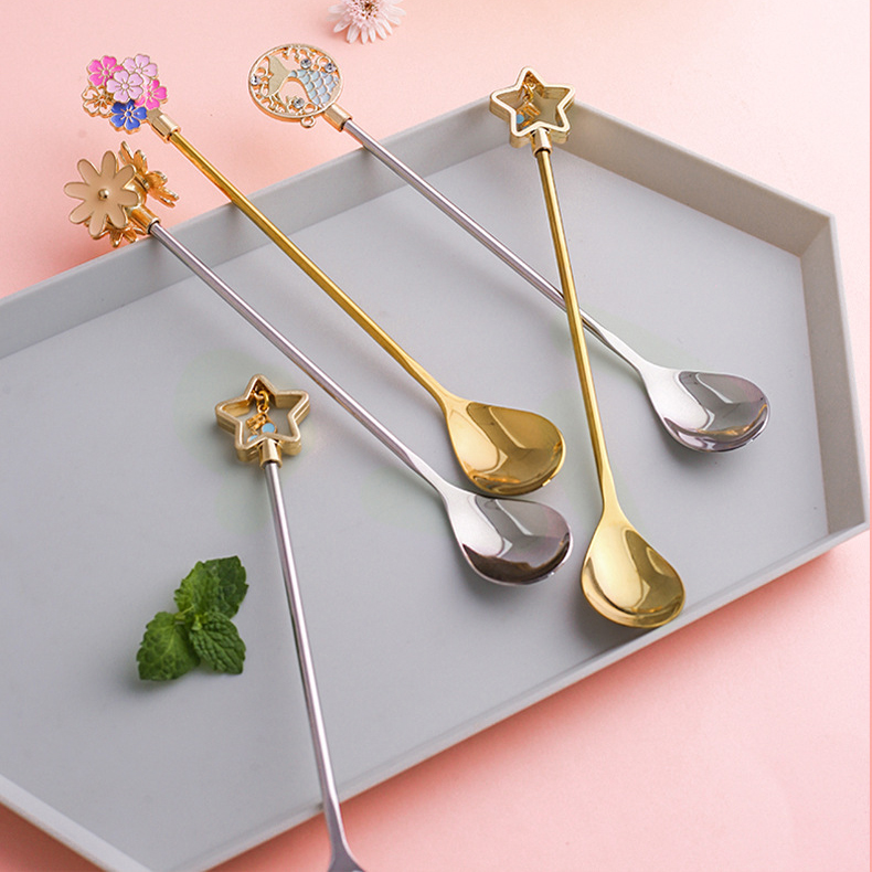 304 Stainless Steel Gold Kaffee Loffel Creative Party Star Spoon Restaurant Serving Spoon Set